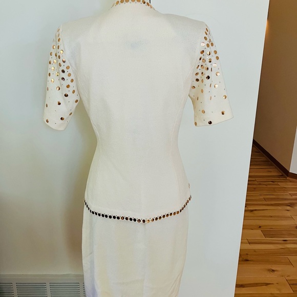 St John vintage knit set- luxury meets slamming - Picture 16 of 16